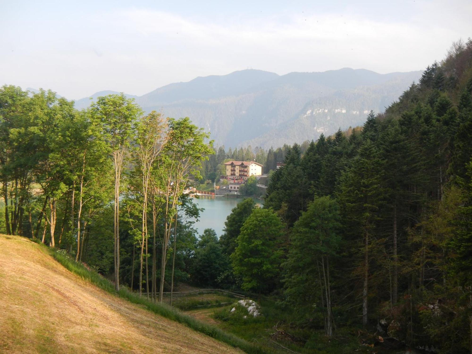 لافاروني Hotel Al Lago المظهر الخارجي الصورة